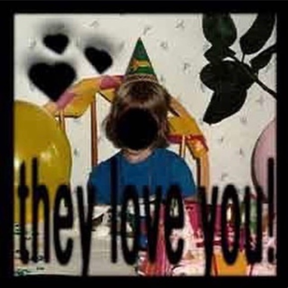 Meet your Posher, Kailey - Picture 3 of 8